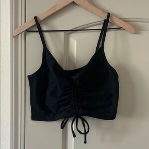Beyond Yoga Black Ruched Crop Top